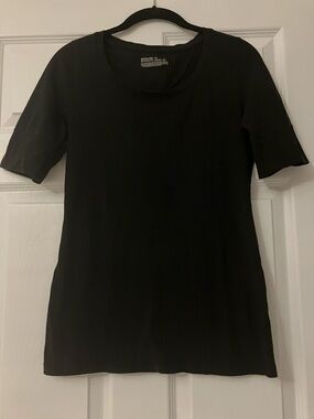 Mossimo Supply Co. Black Short-Sleeve Crew Tee